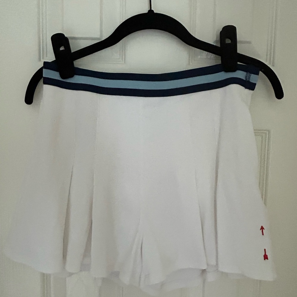 The Upside Pleated Short
